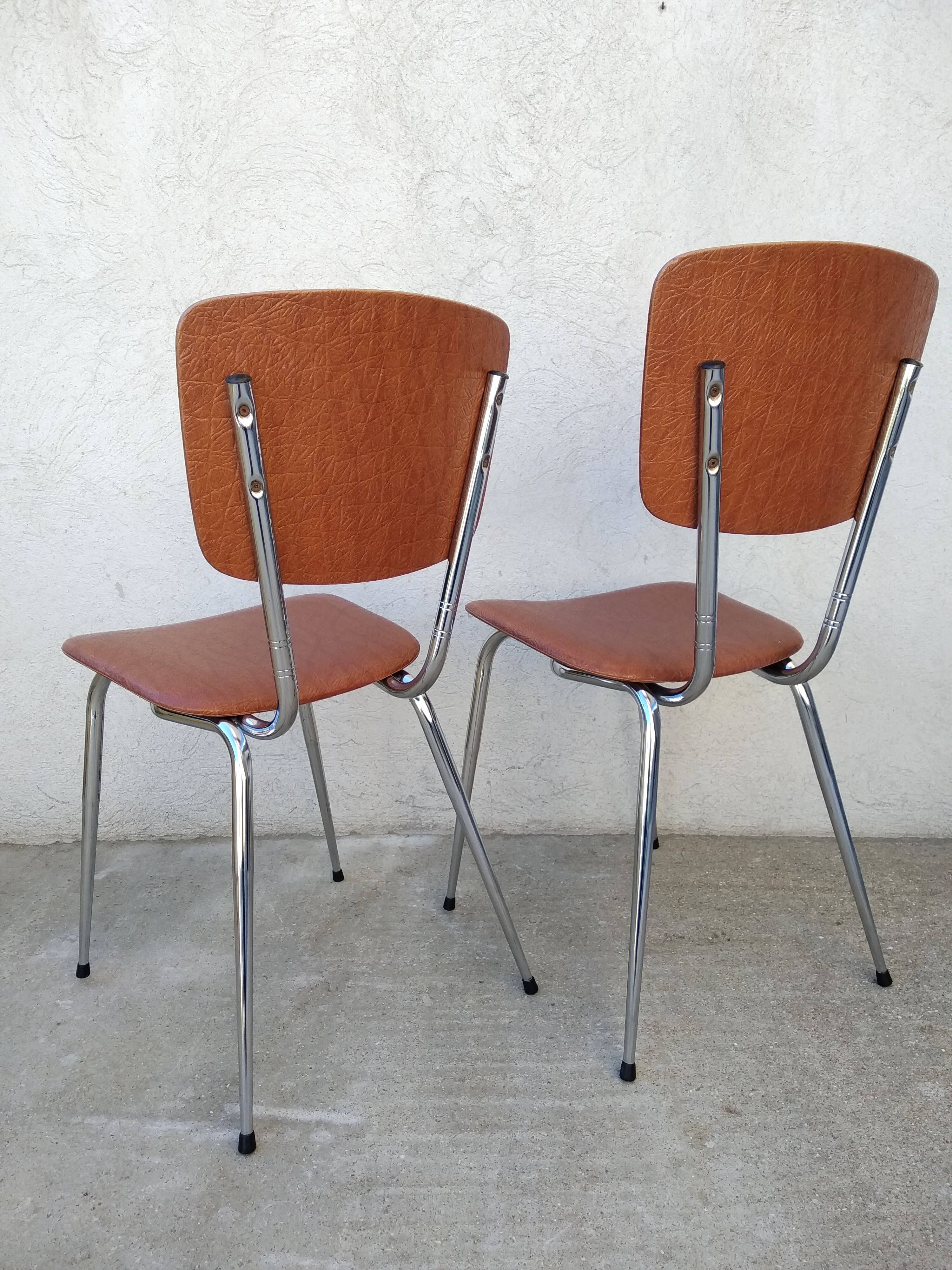 Set of 2 kitchen chairs in imitation leather from the 60s and 70s