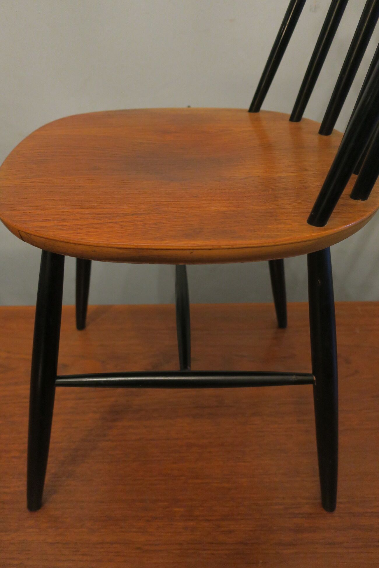 Vintage set of 4 ercol ebonized stick back chairs 1950s