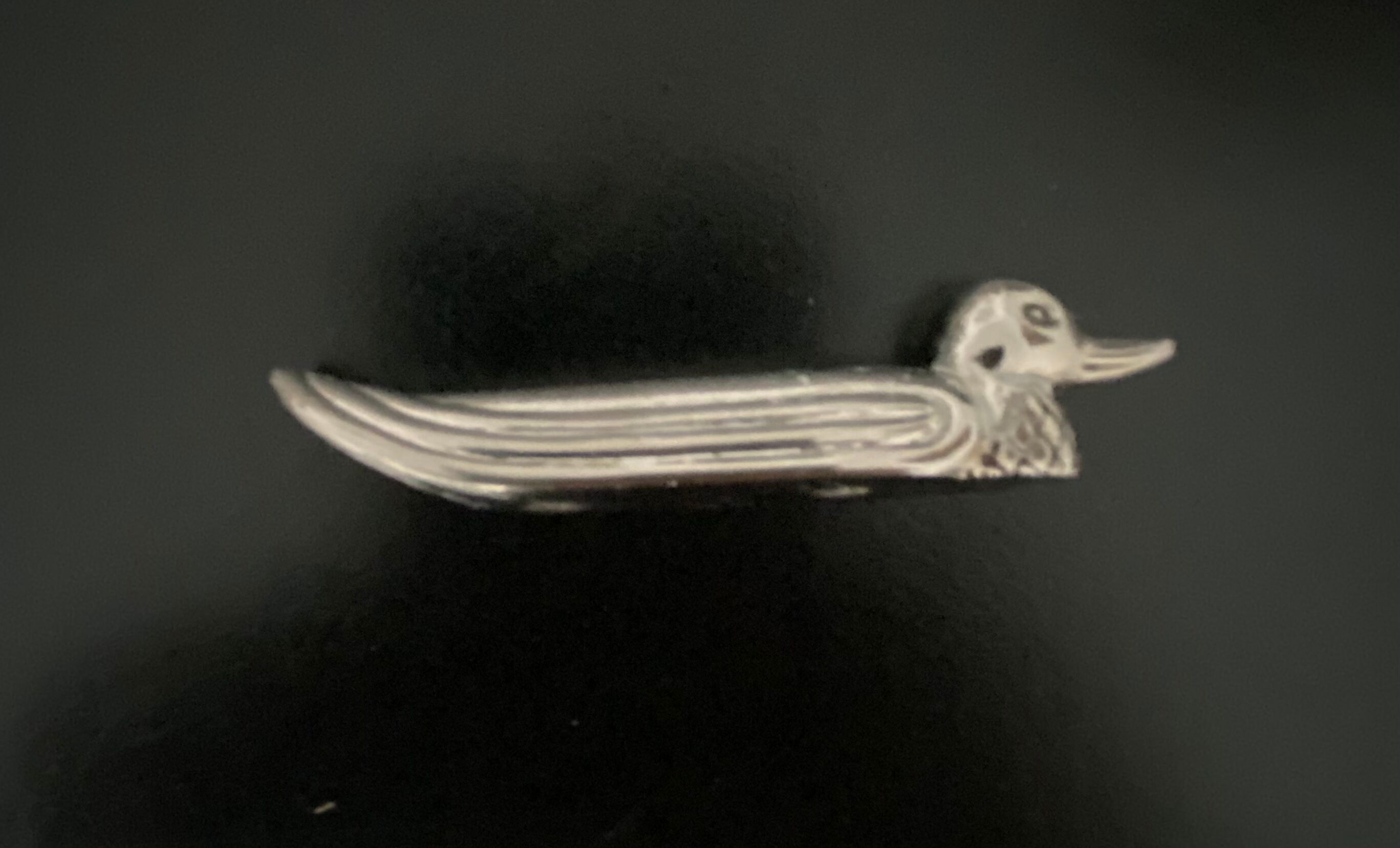 8 knife holders art deco style duck shape metal