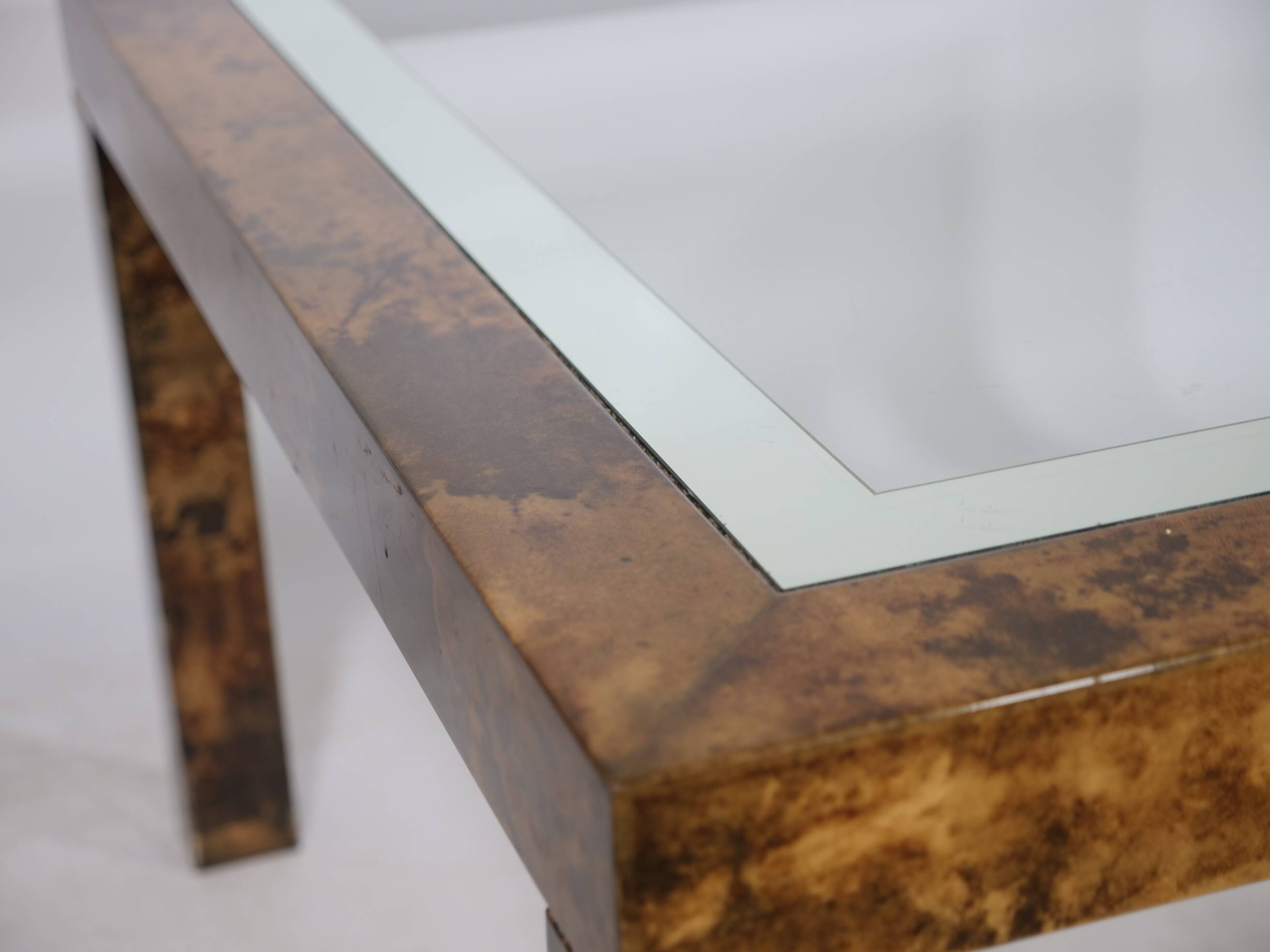 Aldo Tura Design Coffee Table, made of Glass, Goatskin Leather, and Parchment – Side Table 1978