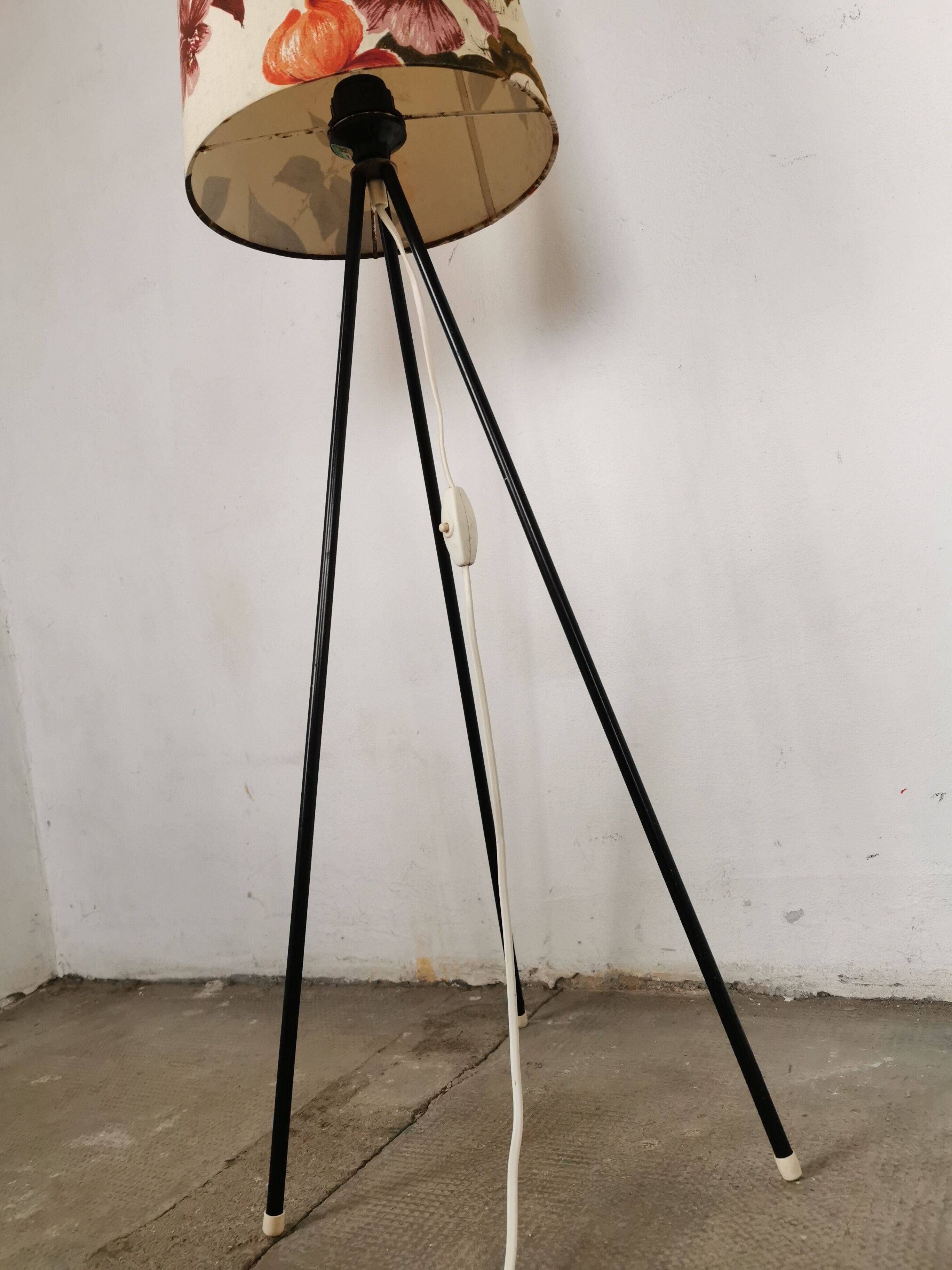Vintage tripod floor lamp