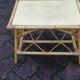 Table basse ou bout de canapé en rotin