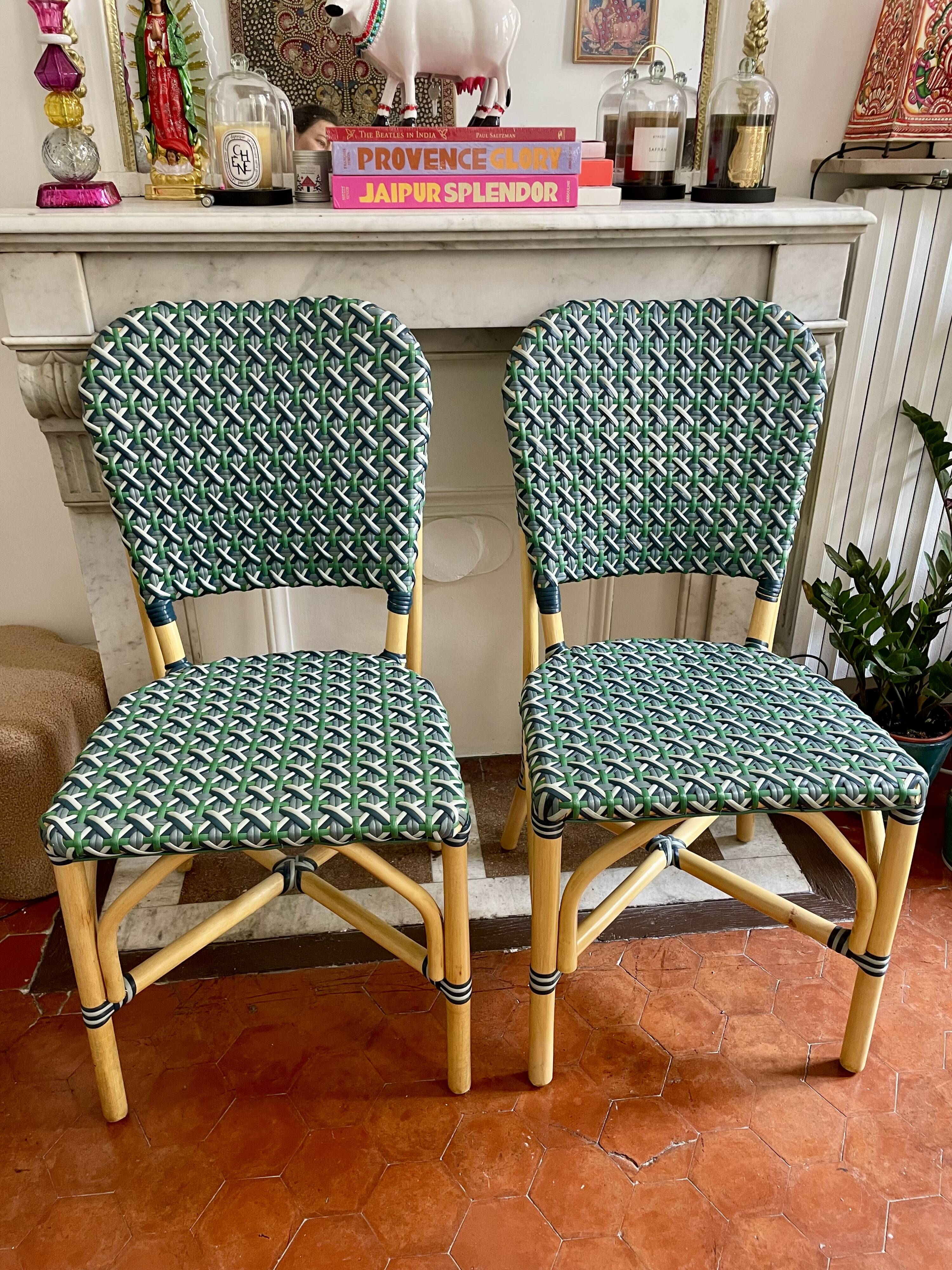 Paire de chaises bistrot neuves