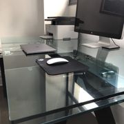 Table de repas en verre Chronos de Roche Bobois