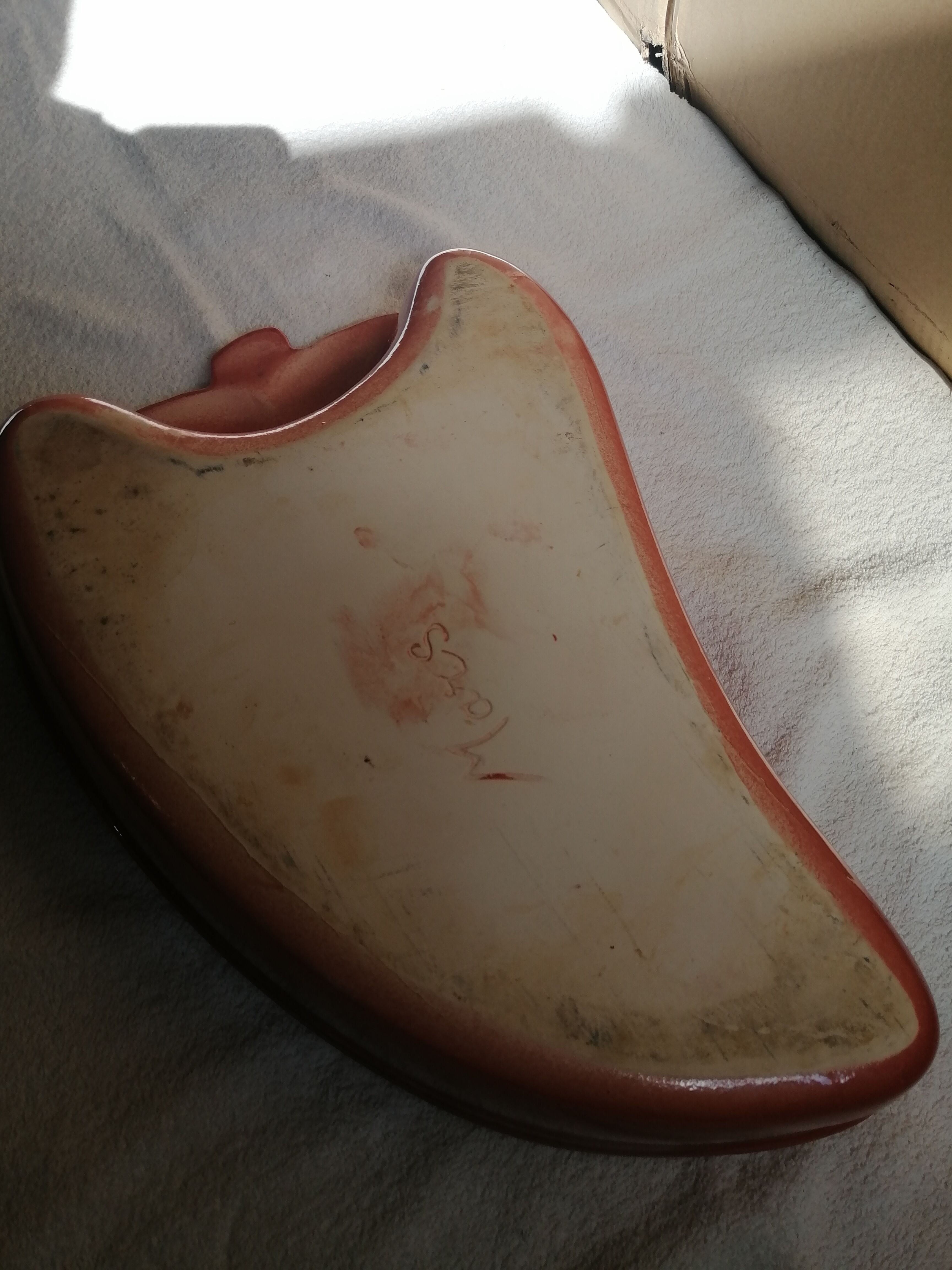 EMPTY DISH POCKET CERAMIC SLIP