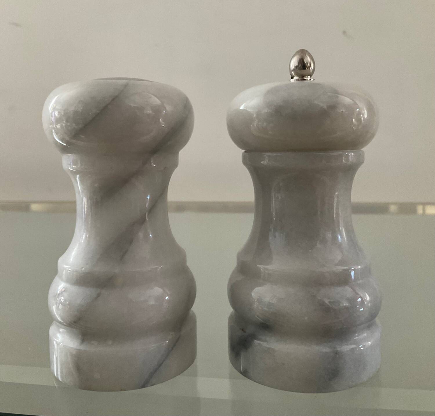 Set moulin à poivre et salière en marbre blanc