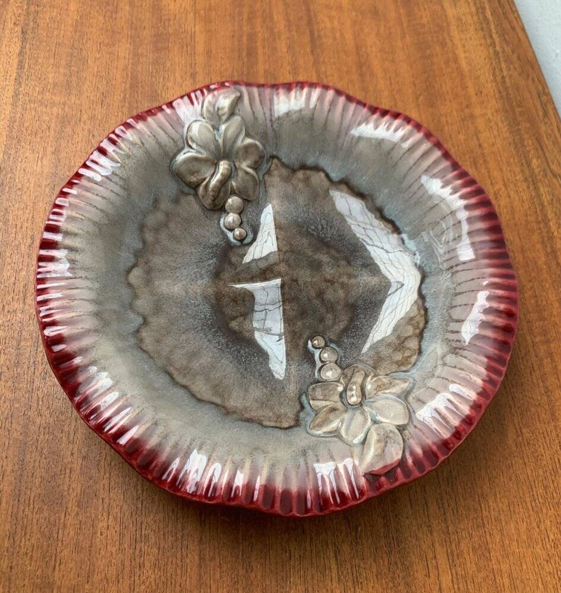 Large East German pottery bowl from the mid-century GDR by Strehla Keramik, 1960s.