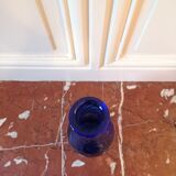 Magnifique vase en verre bleu cobalt