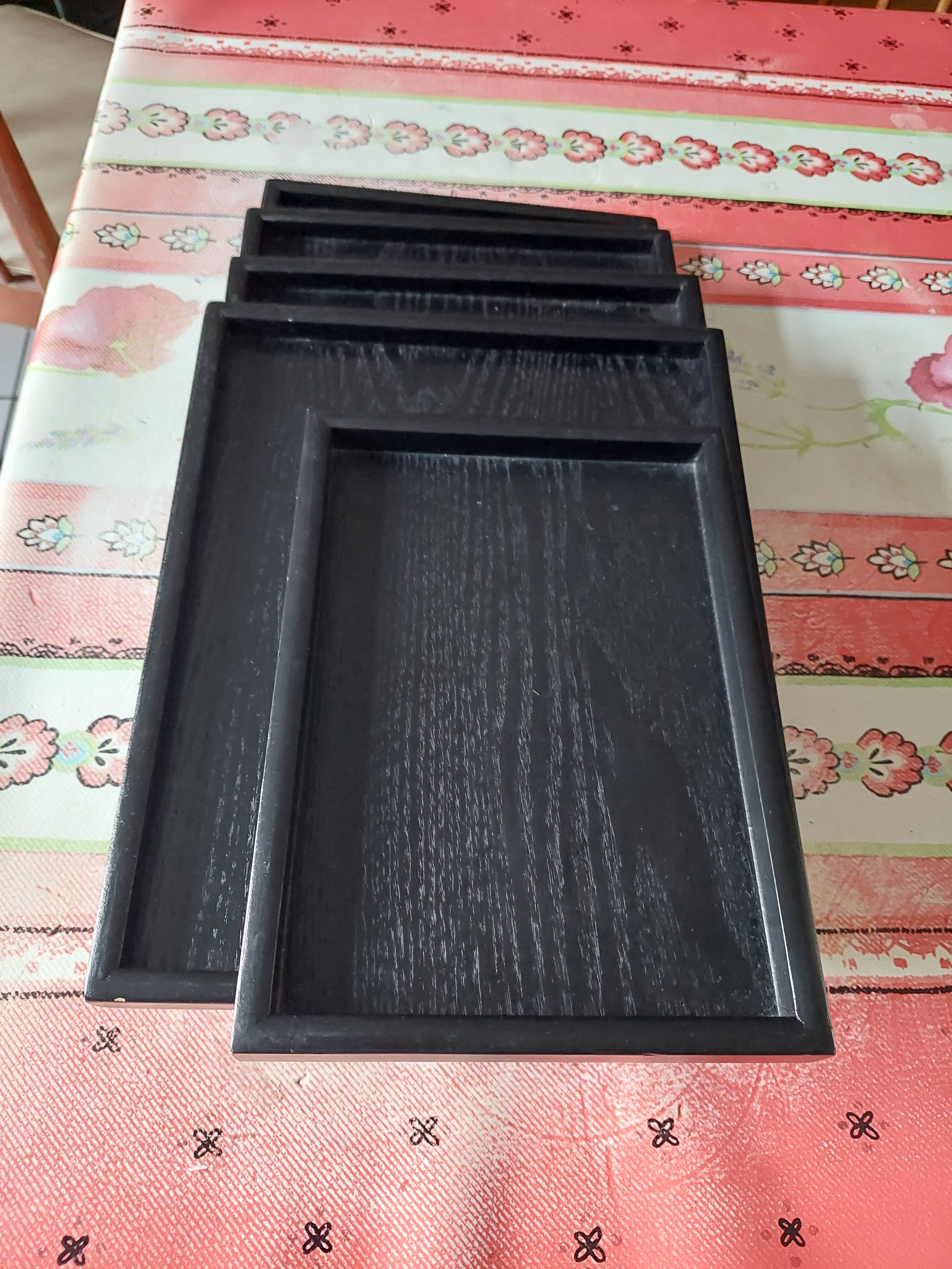 Set of 5 rectangular wooden serving trays