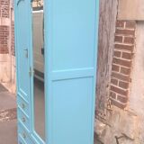 Parisian hotel wardrobe from the 1930s