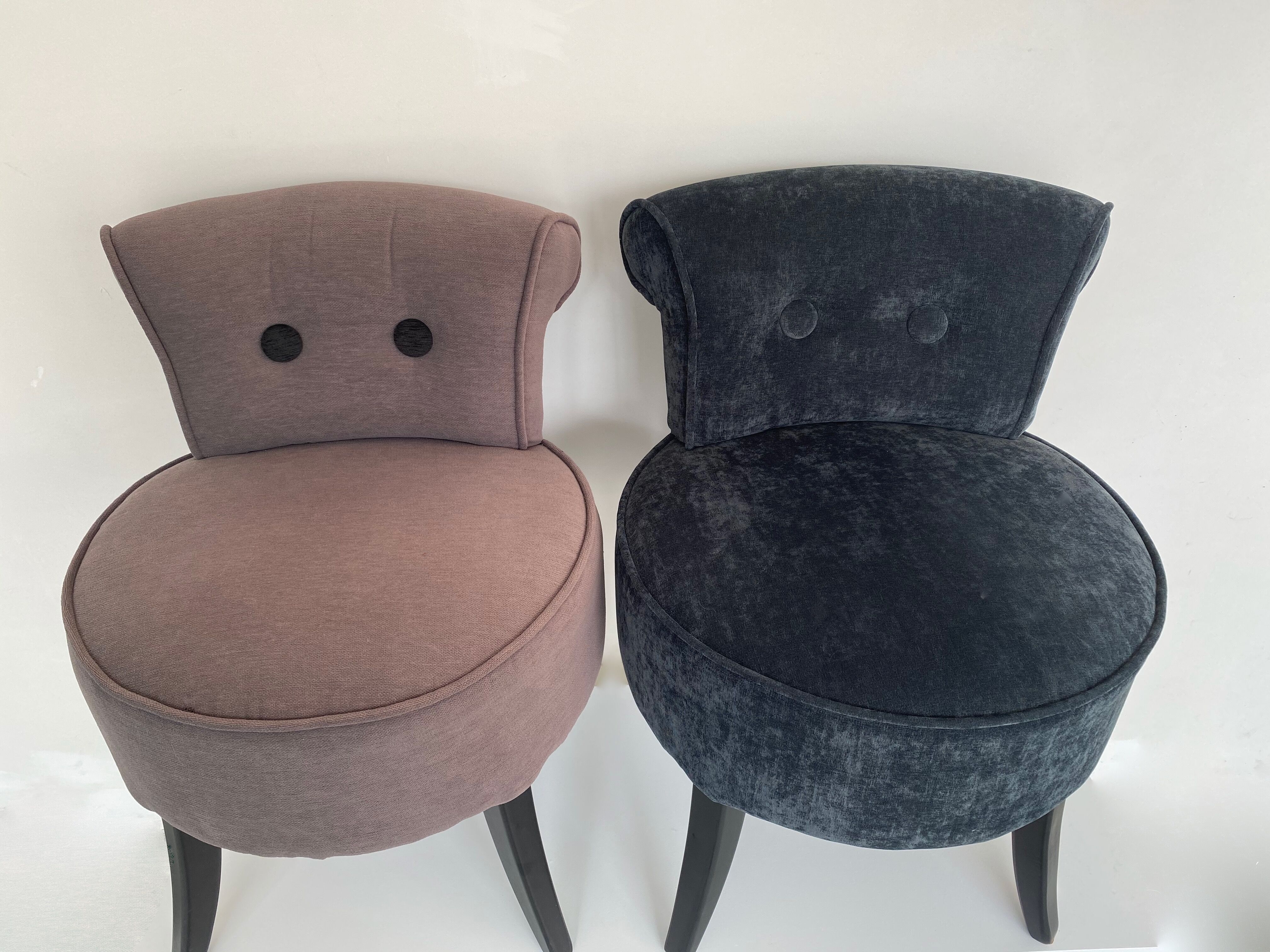 Pair of velvet heaters