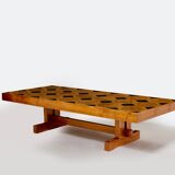 Grand table basse moderniste en chêne bois pétrifié ardoise 1960Grand table basse moderniste en chên