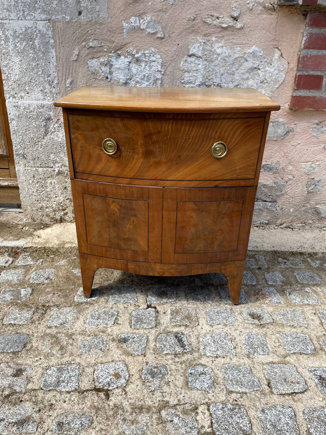 art deco style mini bar