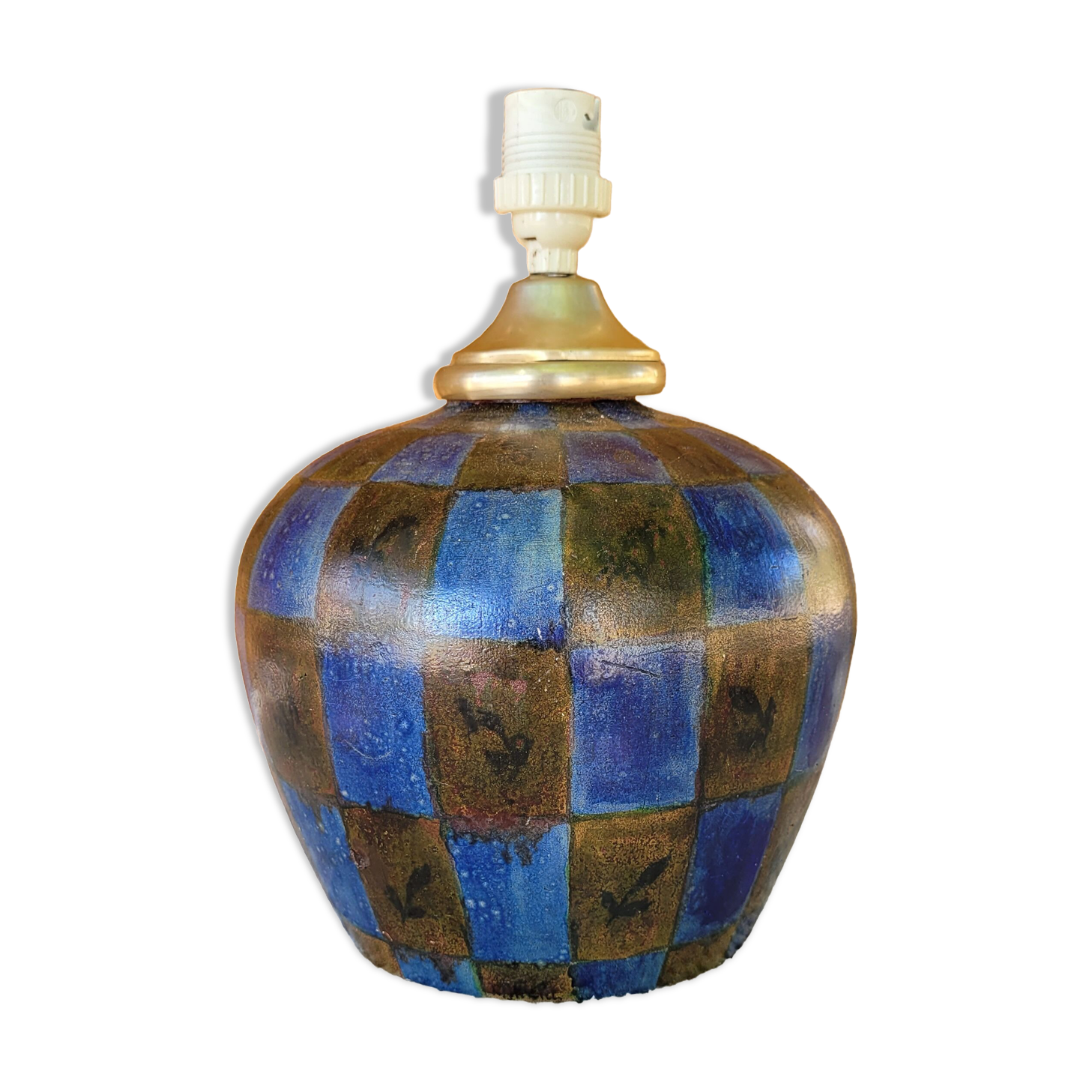 Checked pattern lamp foot