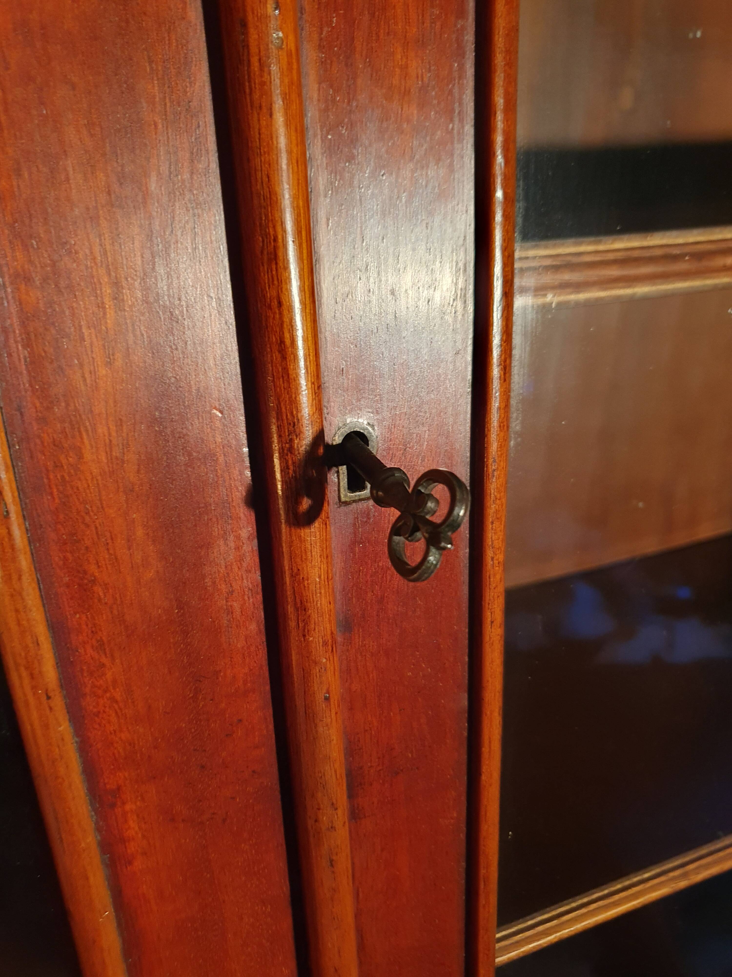 Small late 19th century English mahogany bookcase