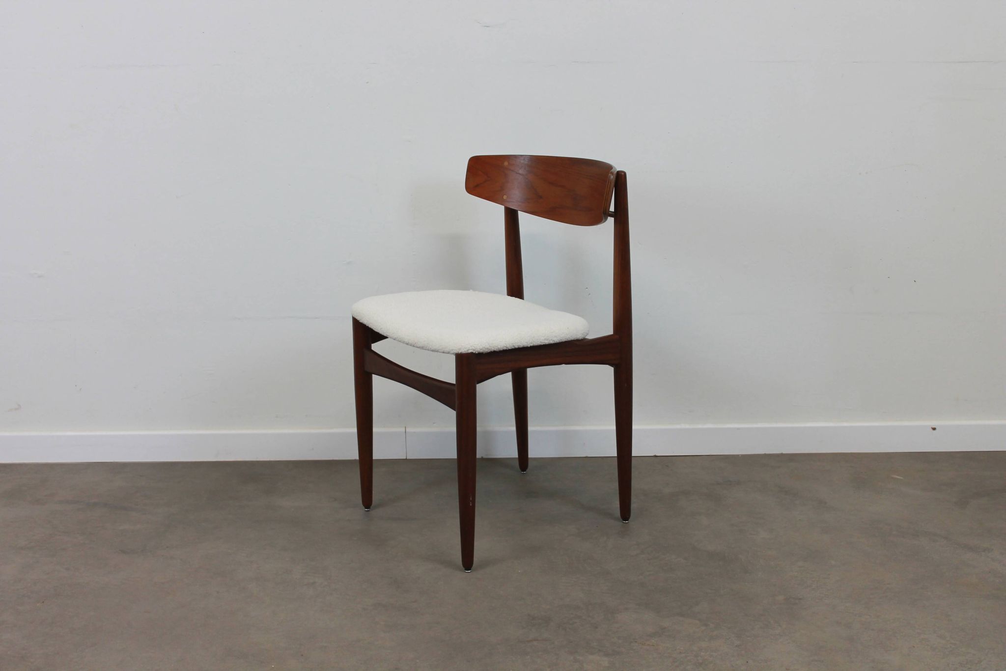 Set de 4 chaises scandinaves