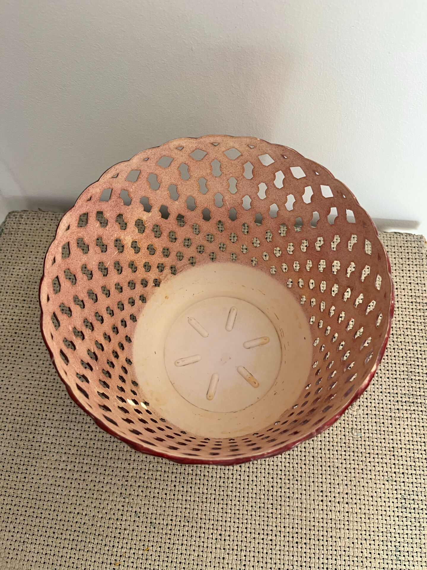 Cache pot en plastique