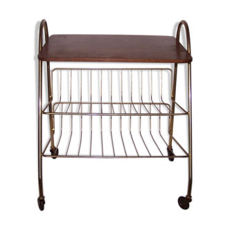 Occasional door-vinyls and magazine rack in the 1950s furniture