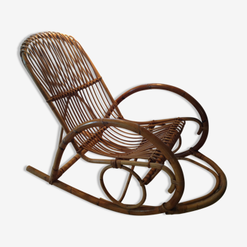 Rocking chair en rotin