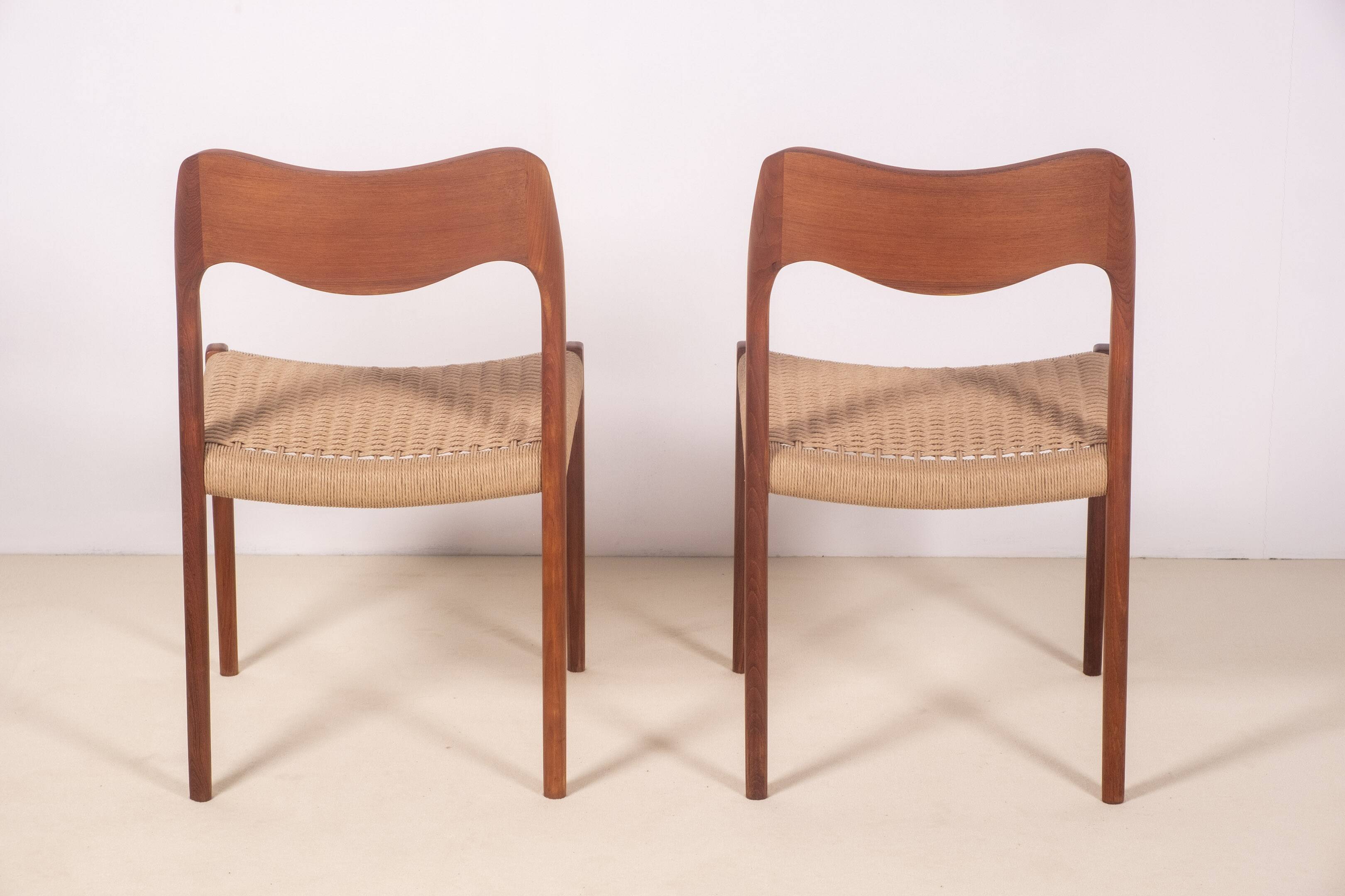 6x Niels Møller Model 71 teak, 1960s, Denmark