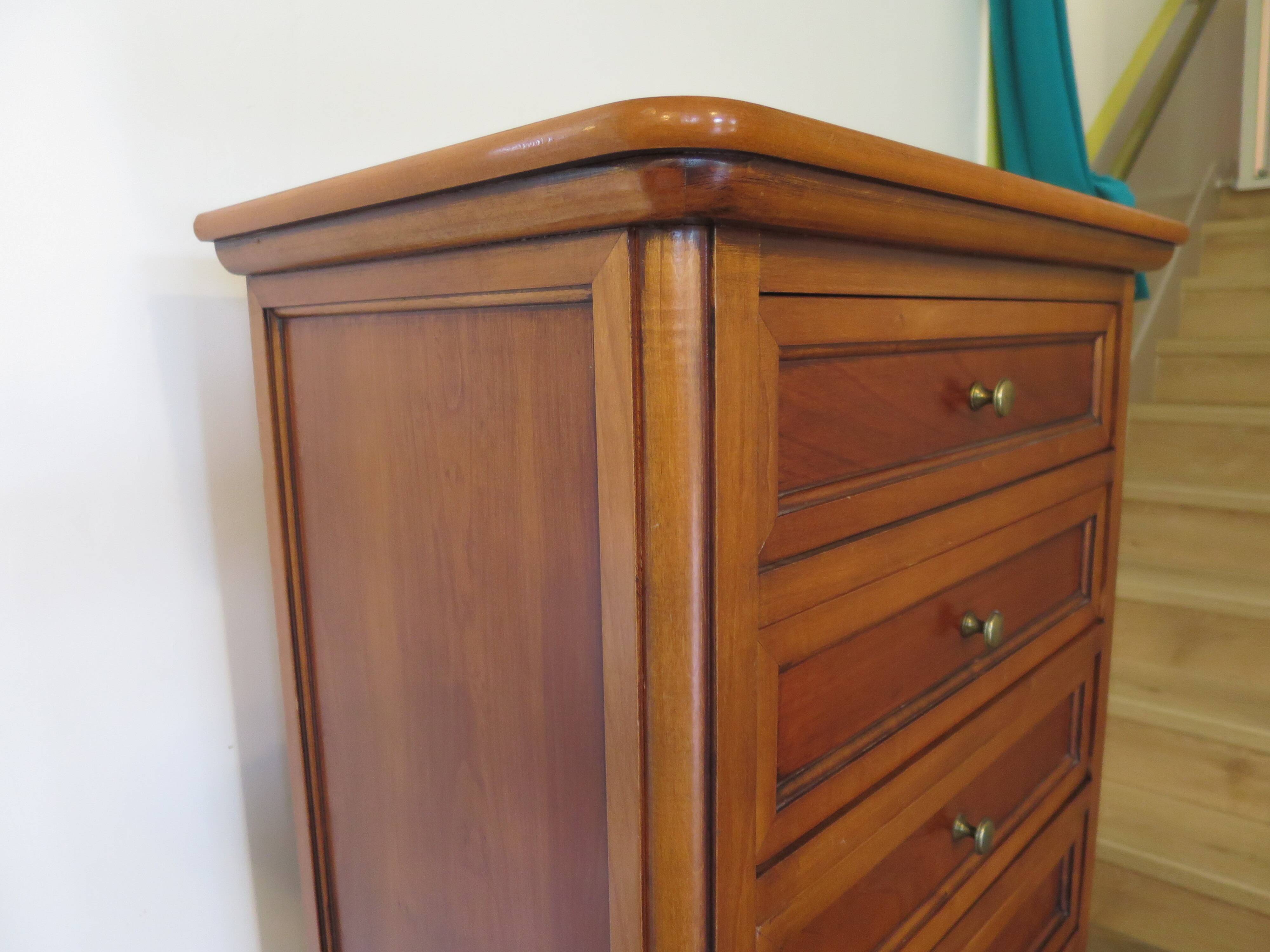Rare Louis Philippe chest of drawers with 7 drawers from the 80s in cherry wood