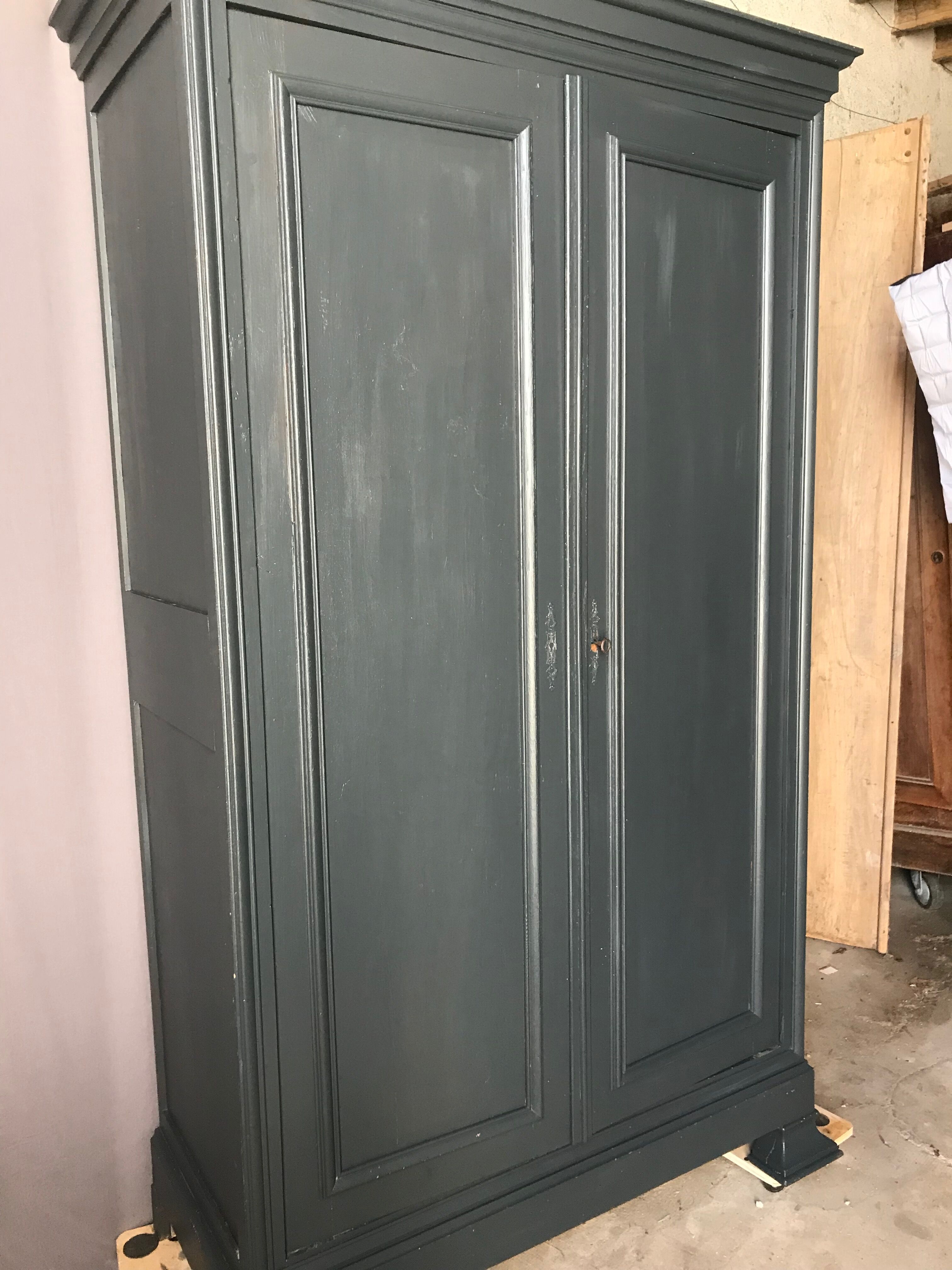 Black grey classic wardrobe
