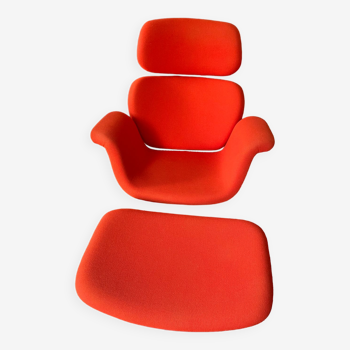 Tulip armchair and footstool by Pierre Paulin, Artifort edition