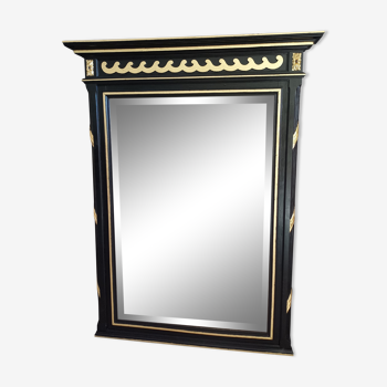 Miroir Napoléon III laqué noir et or 130 x 99cm