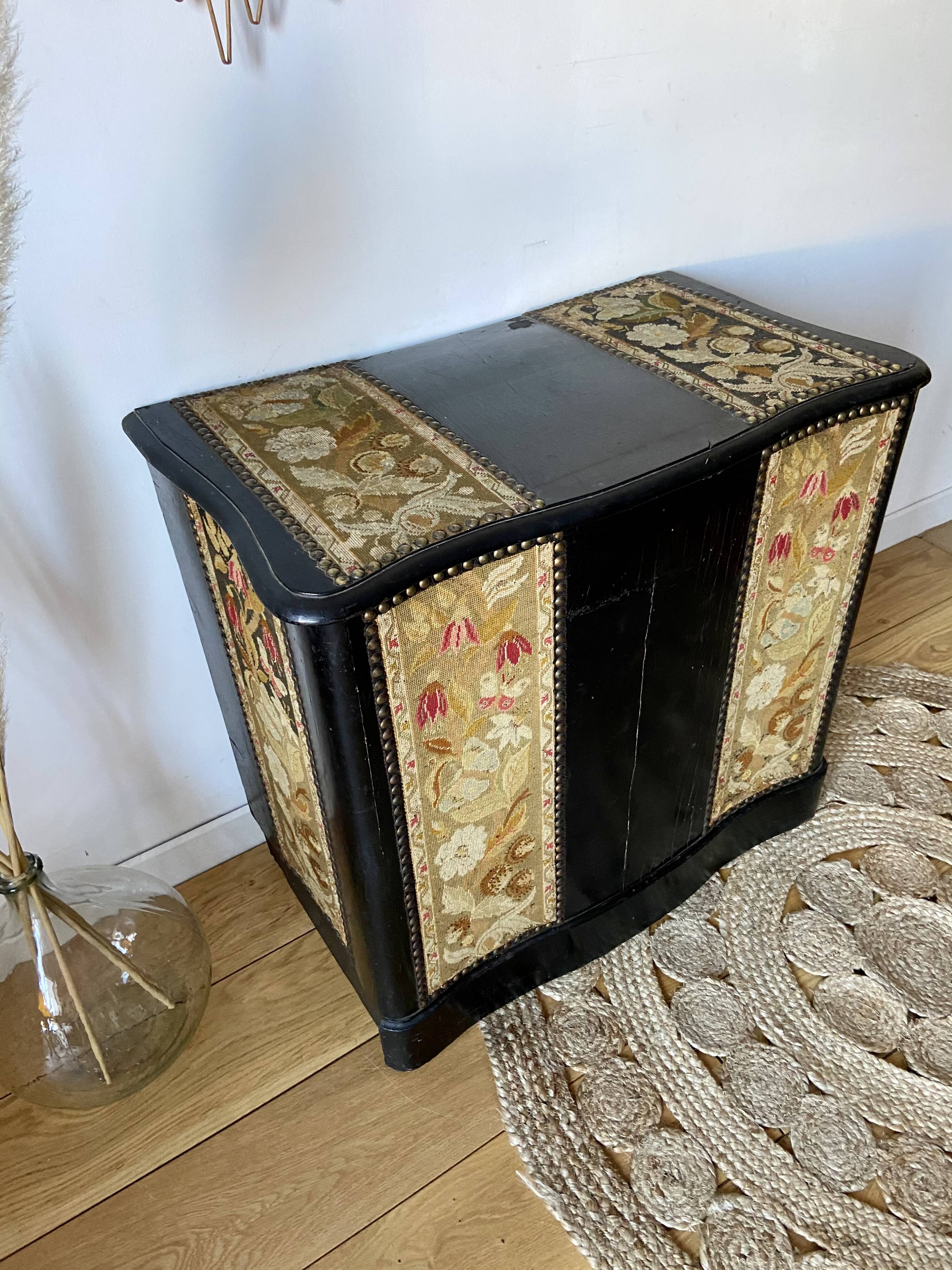 Coffre d’époque Napoleon fin XIX