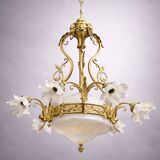 Chandelier with ram's heads. Louis XVI. Gilded bronze. Crystal.