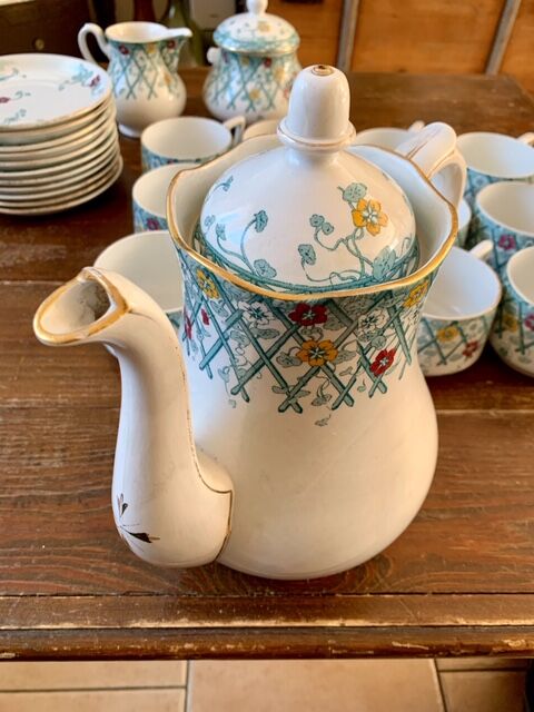 Coffee service or porcelain tea from Sarreguemines, 26 pieces