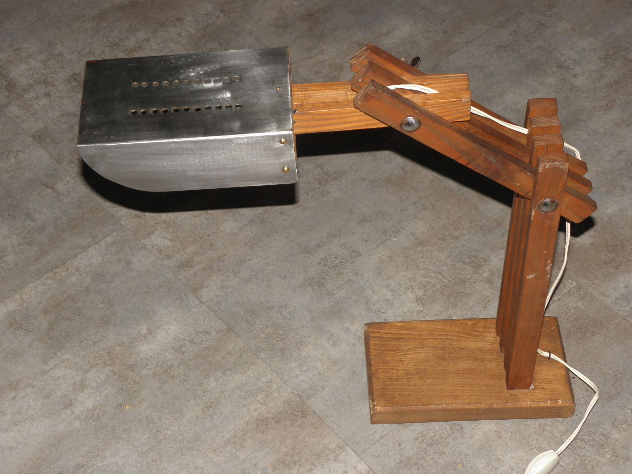 Vintage retro wooden crane table lamp