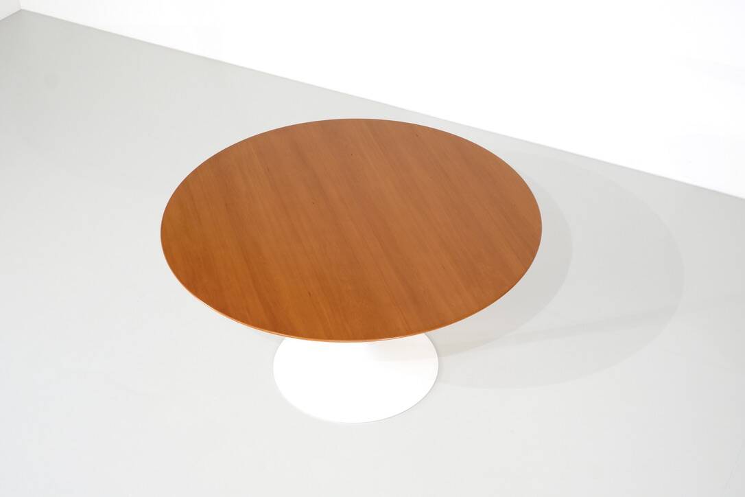 Wooden “Tulip” table by Eero Saarinen for Knoll International, USA 1958.