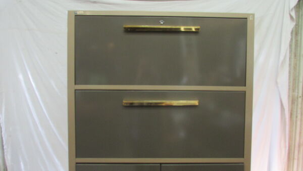 Meuble de rangement à clapet Marque Atcho