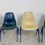 Lot of 4 Eames DSS chairs in fibre H Miller