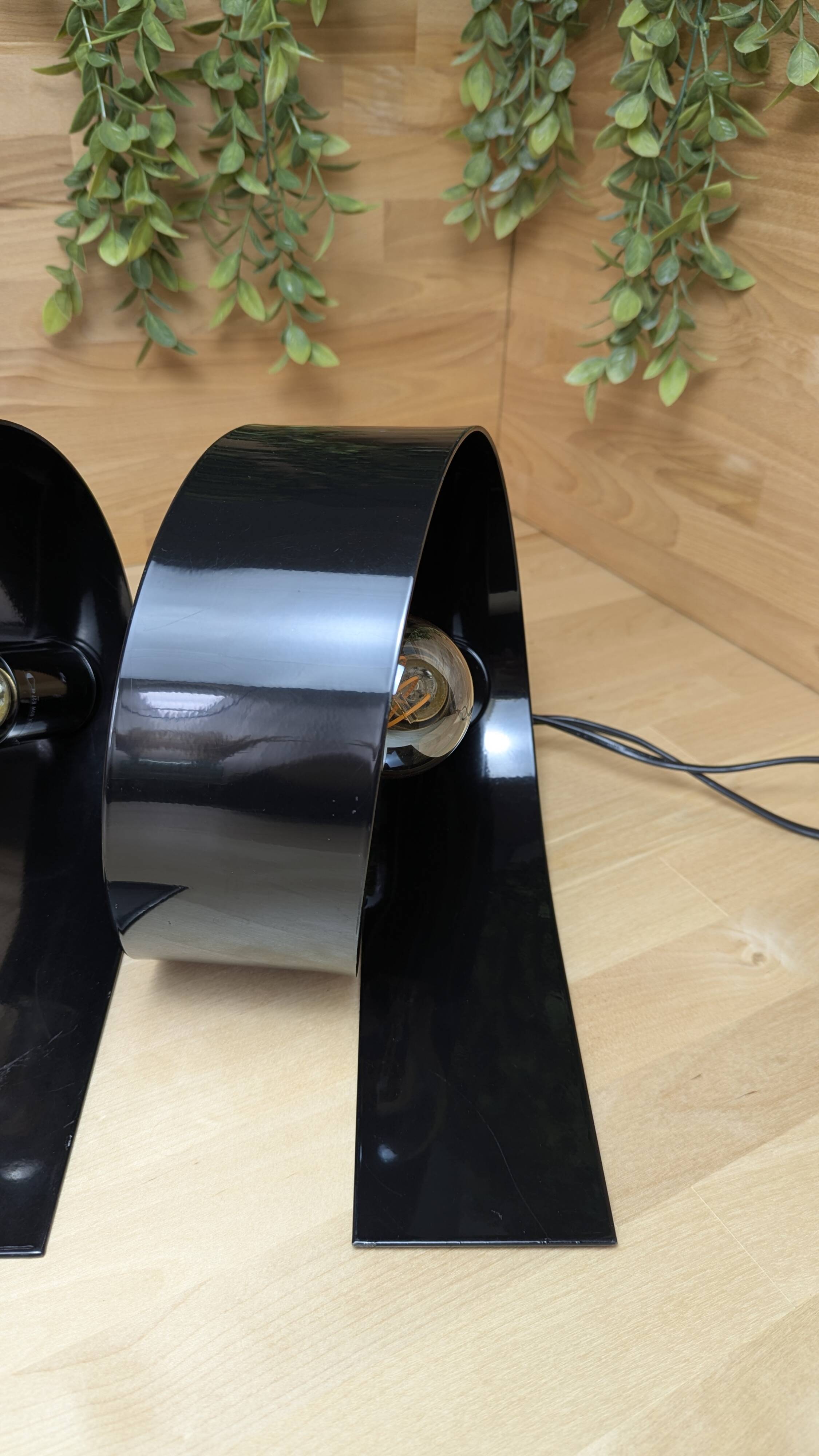 Pair of Massive Looping lamps (L-0132)