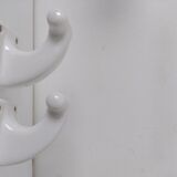 Set of porcelain hooks