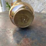 Vase en laiton gravé vintage