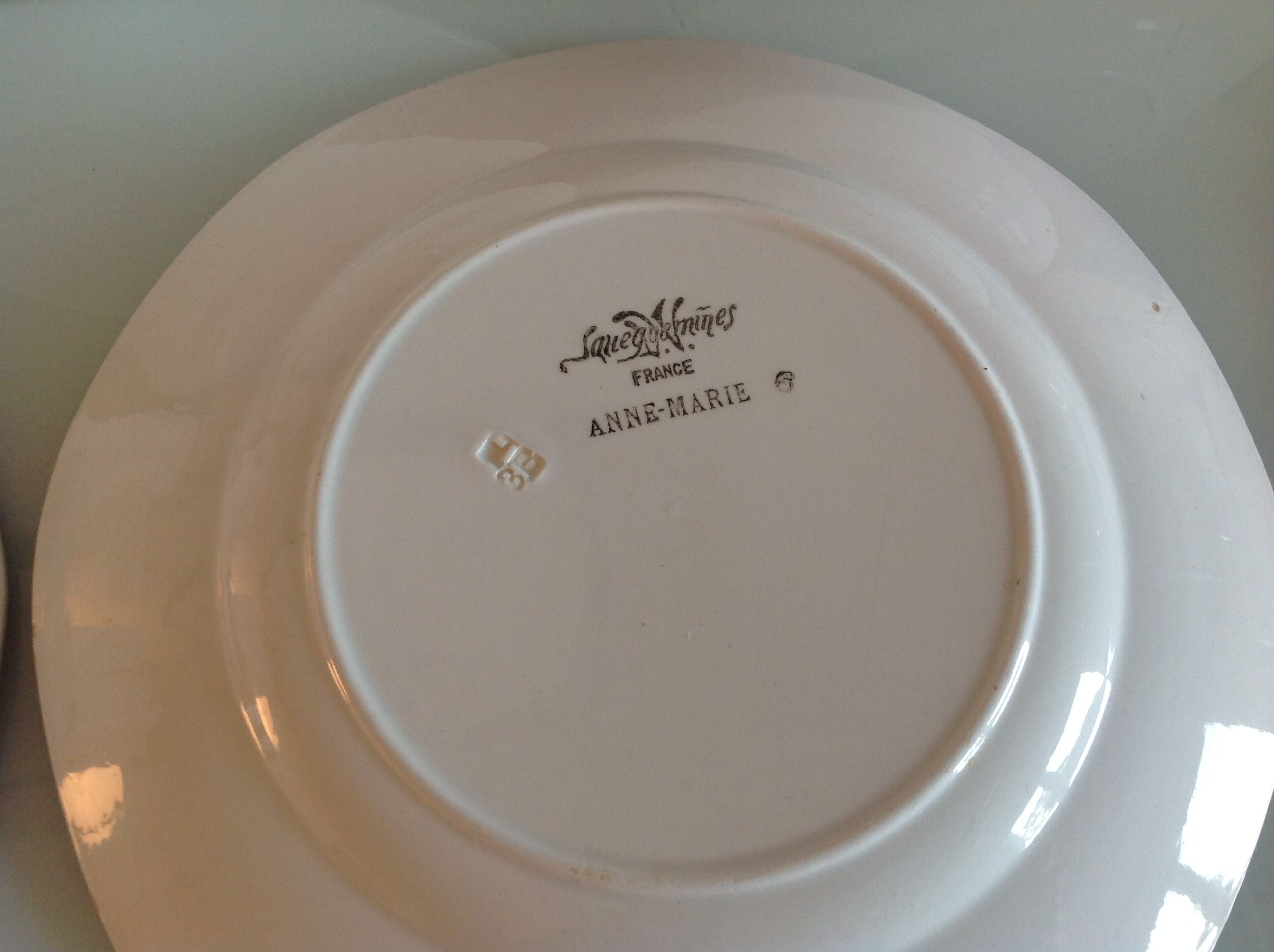 Sept assiettes plates décor Anne Marie des faïenceries de Sarreguemines/ vintage années 50-60