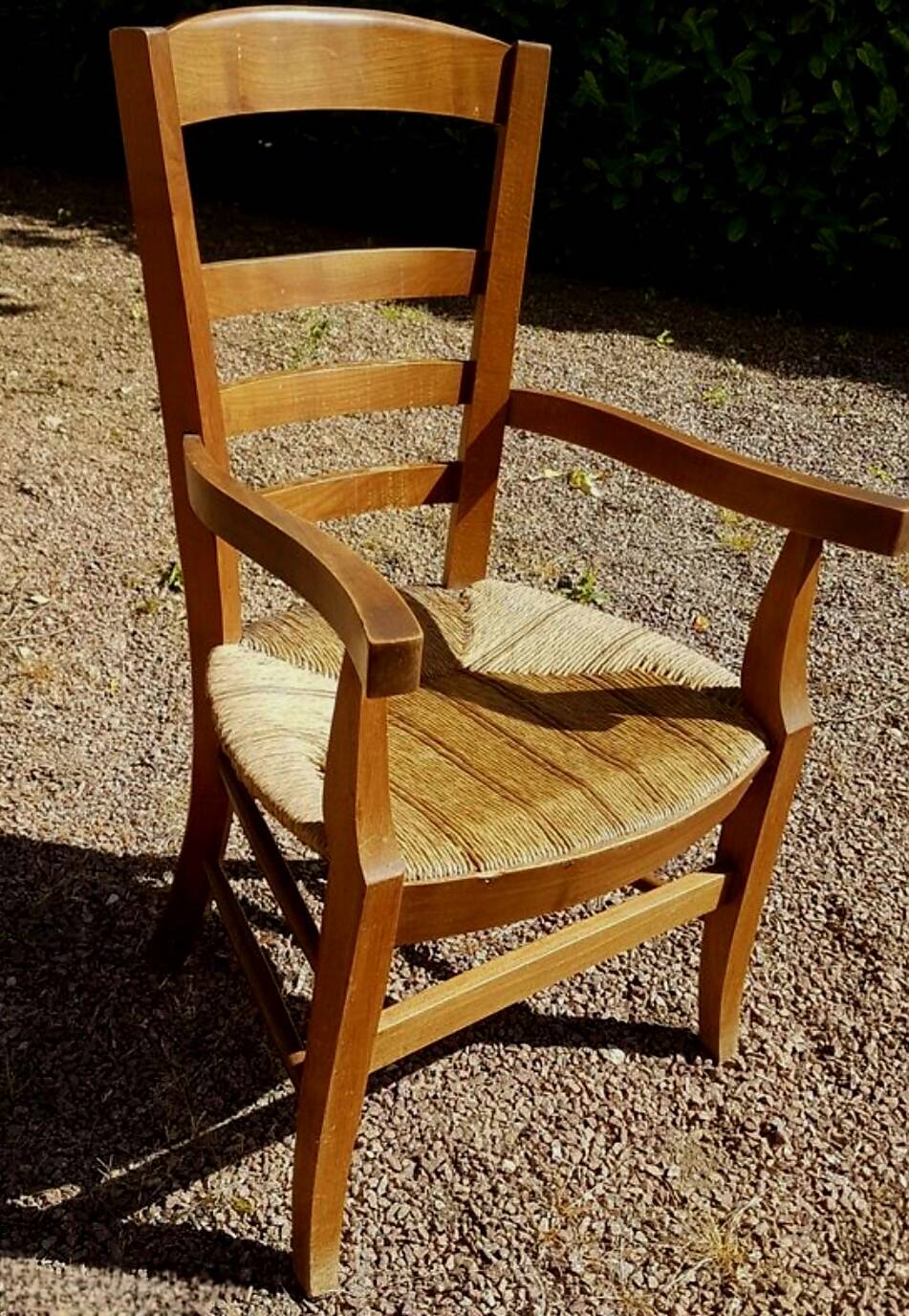 Fauteuil ancien assise paillée