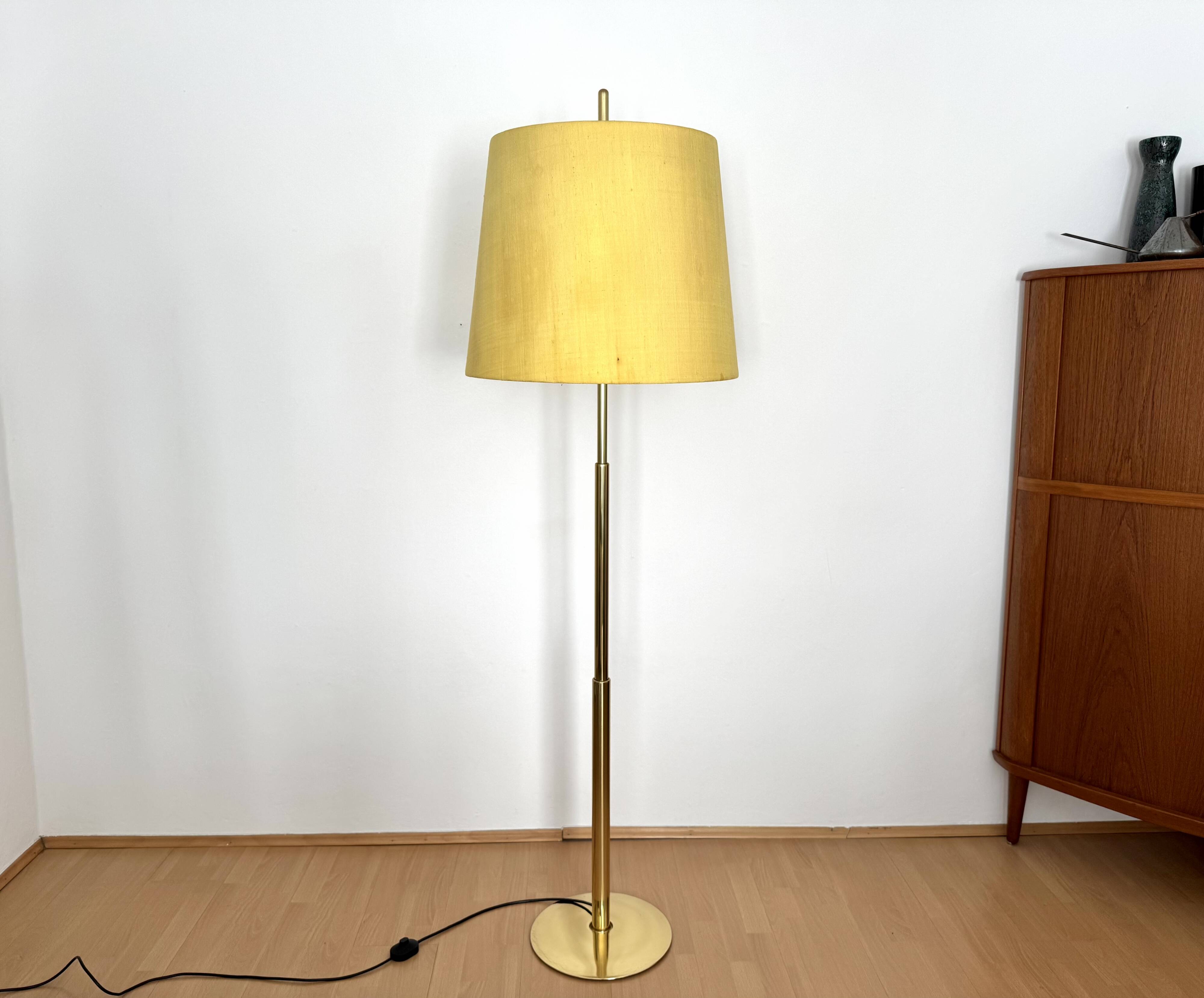 Adjustable Brass Telescope Floor Lamp by Ingo Maurer for Design M