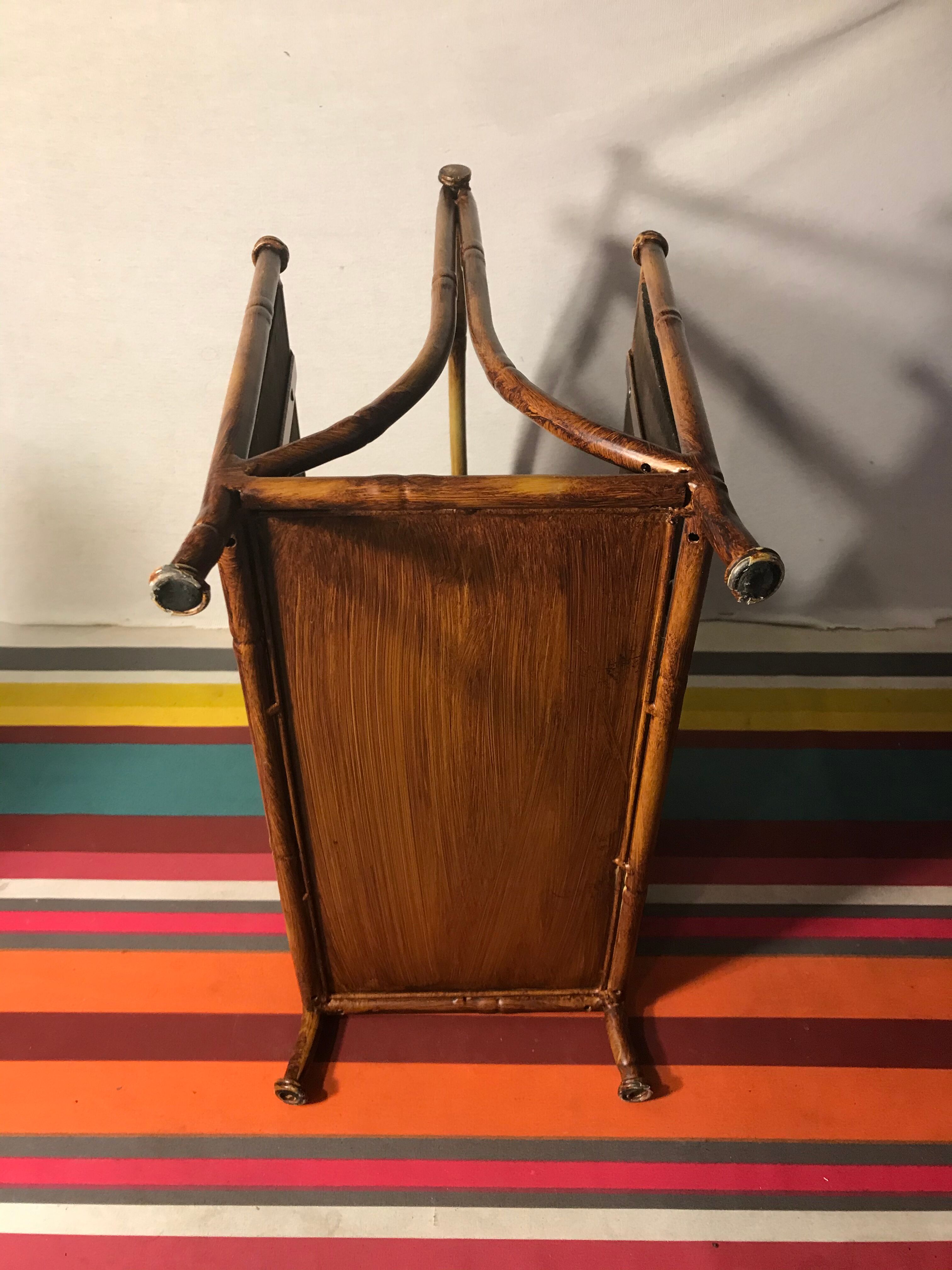 Magazine rack in bamboo structure