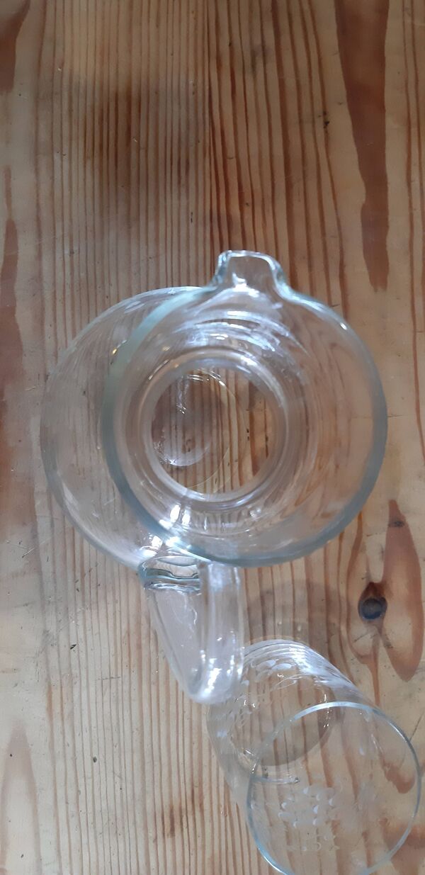 Carafe et verre de nuit en cristal