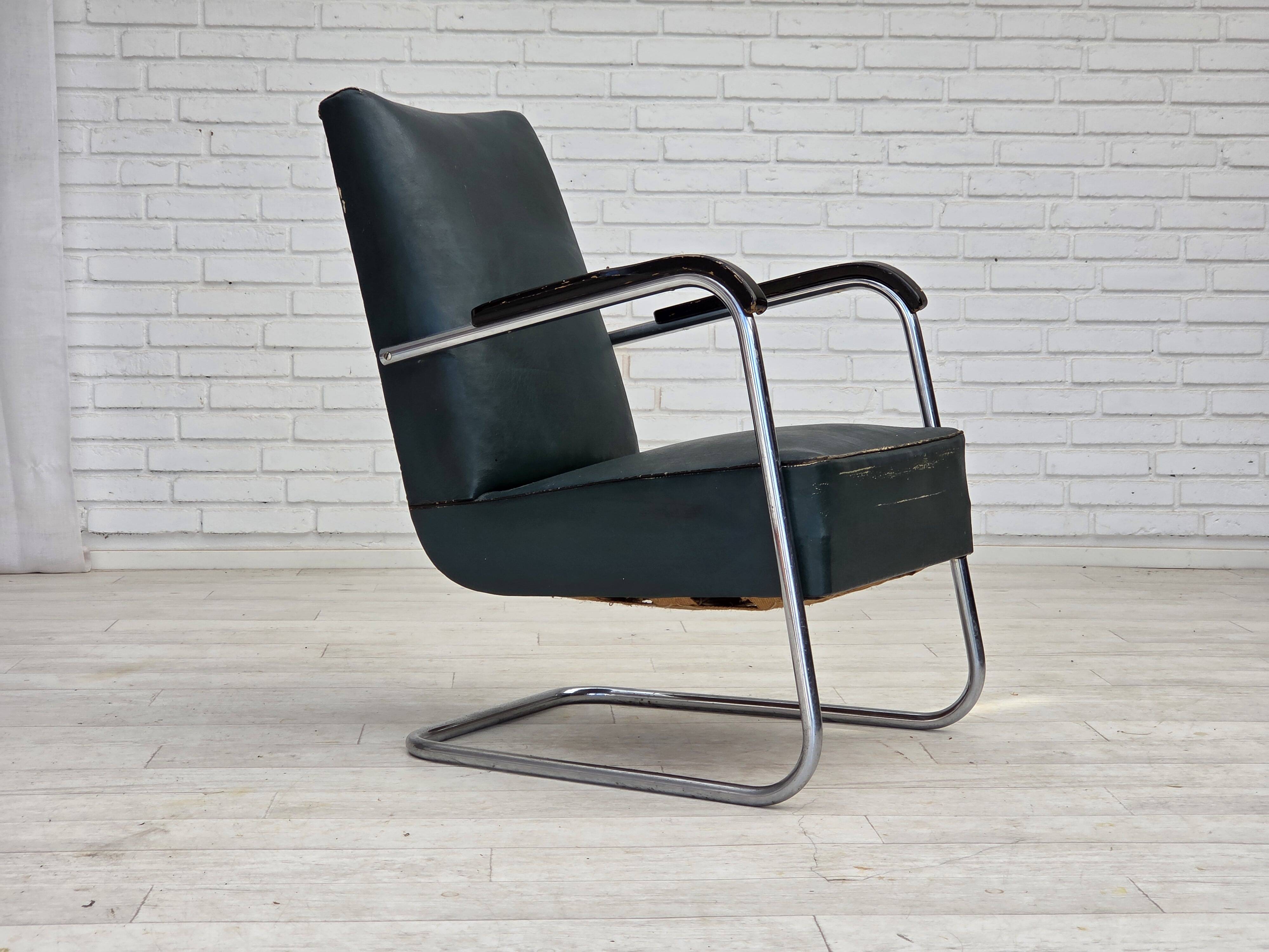 1950s, Scandinavian armchair in Bauhaus style, original condition.
