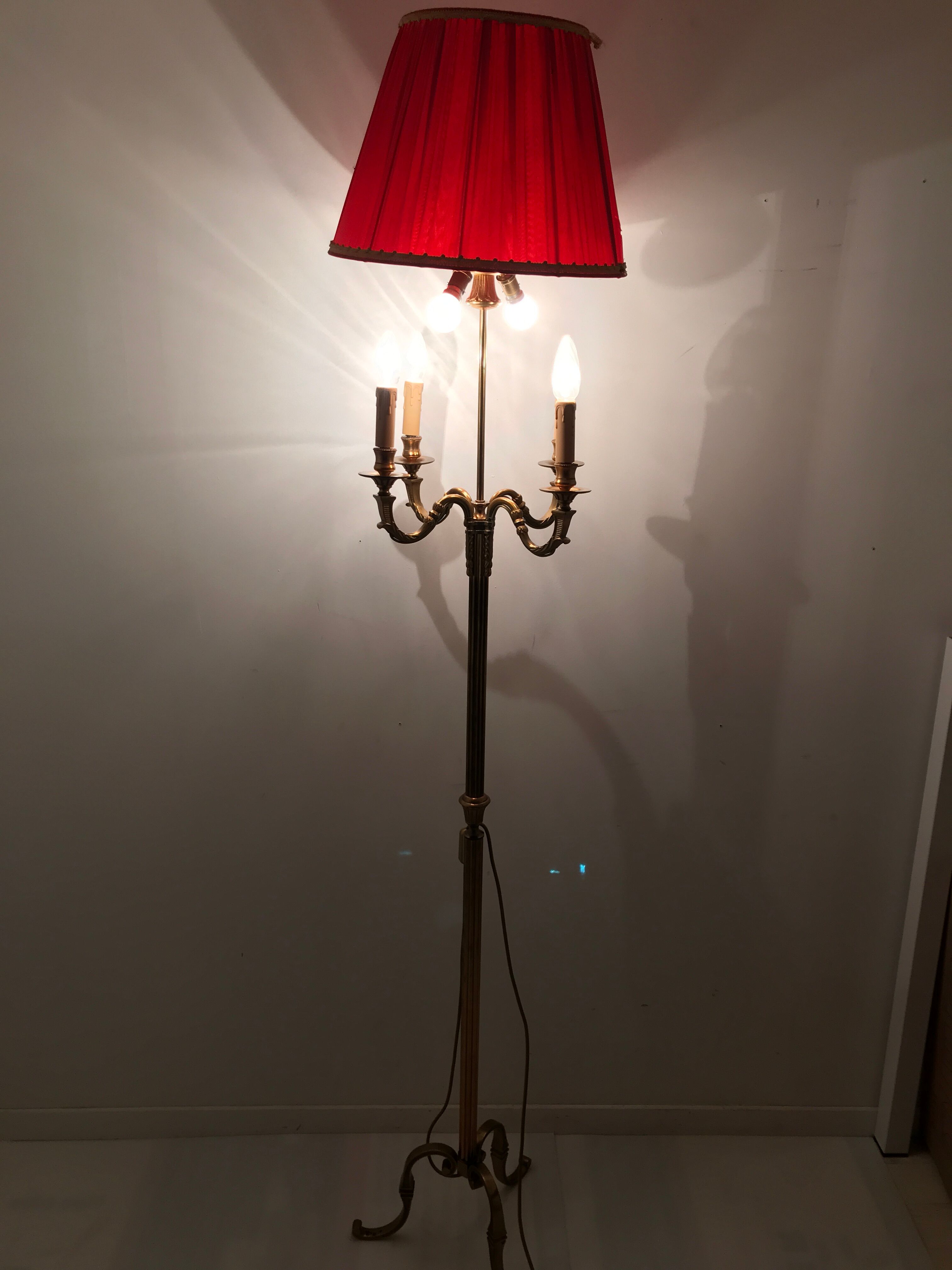 Vintage Louis XV style bronze tripod lamp