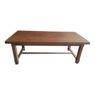 Farm table