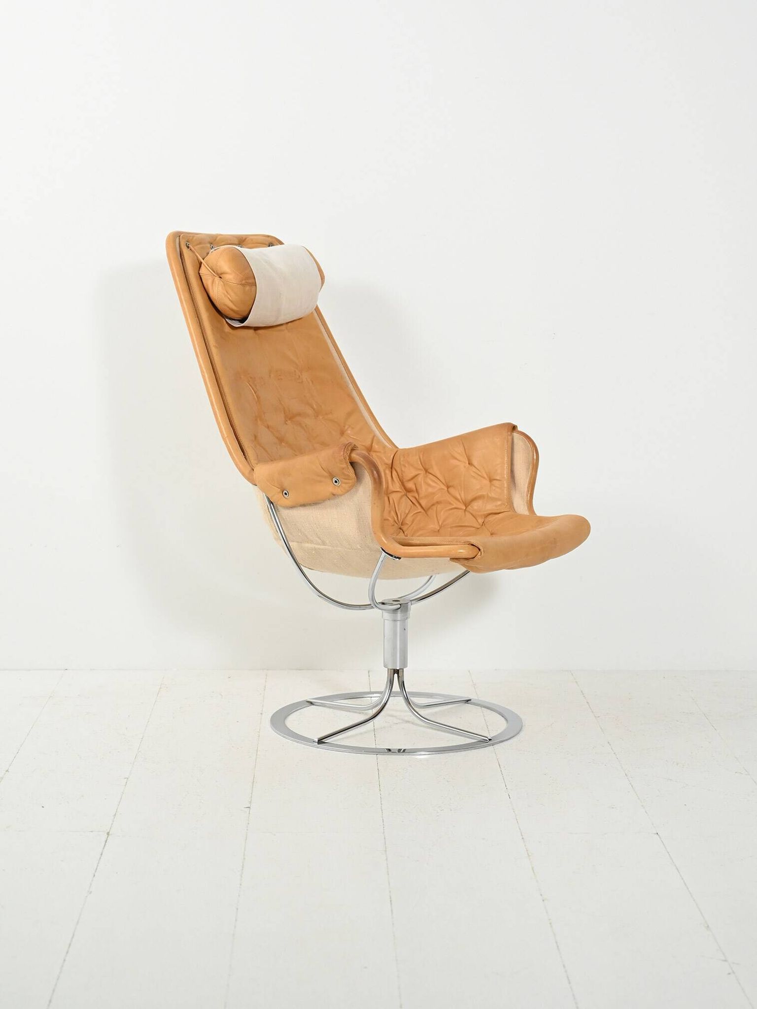 Bruno Mathsson “Jetson” Swivel Lounge Chair