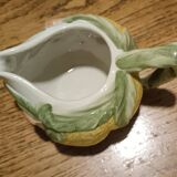 Small jug / milk pot Barbotine