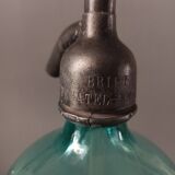 Seltzer water siphon
