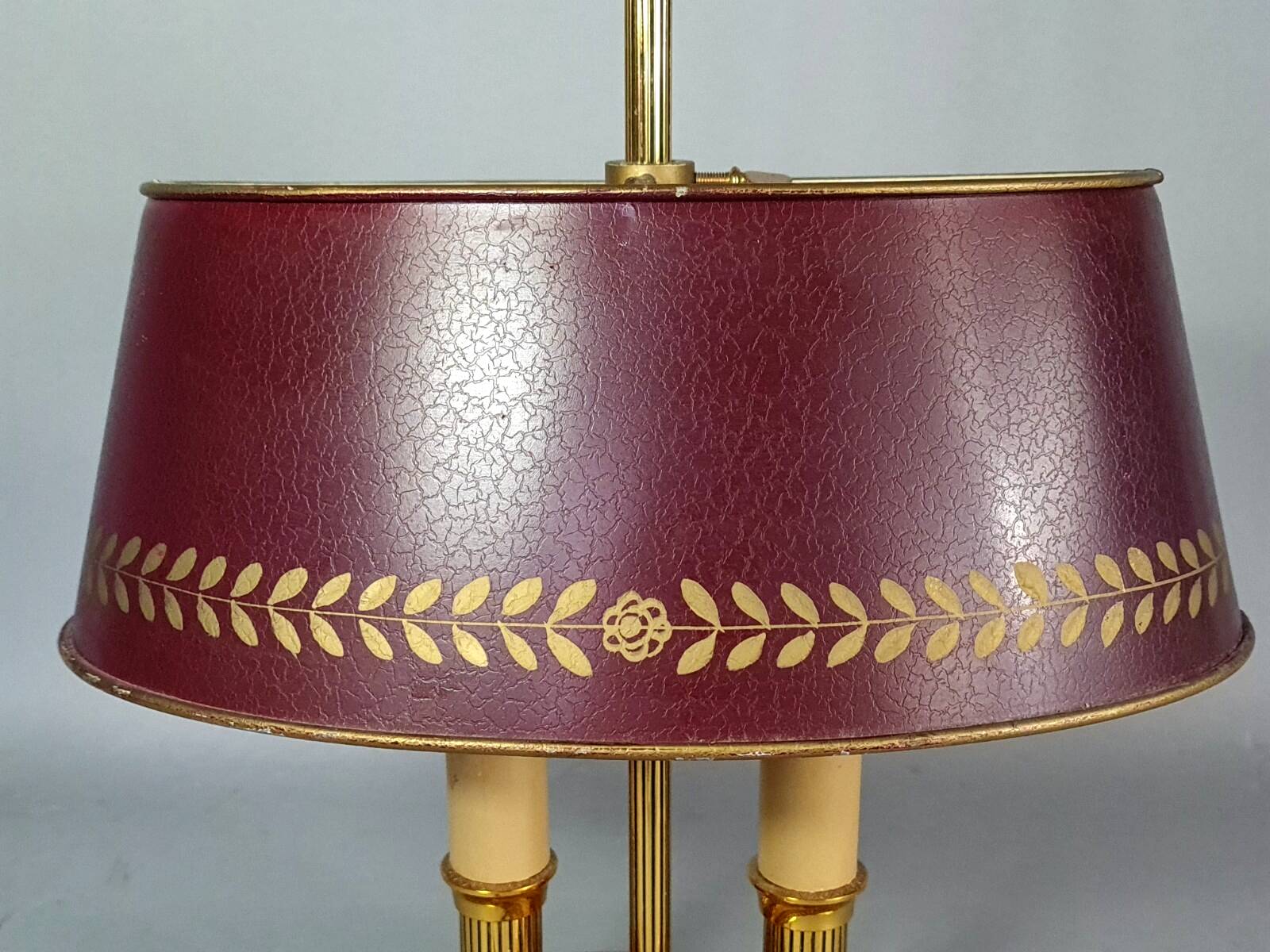 Lampe bouillote style Empire bronze doré abat-jour métal bordeaux C548